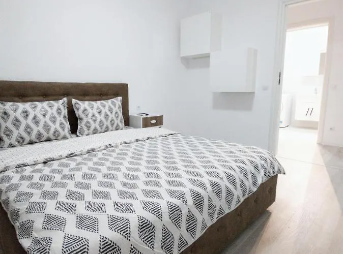 Ghencea 158 Floor 7 Bucureşti